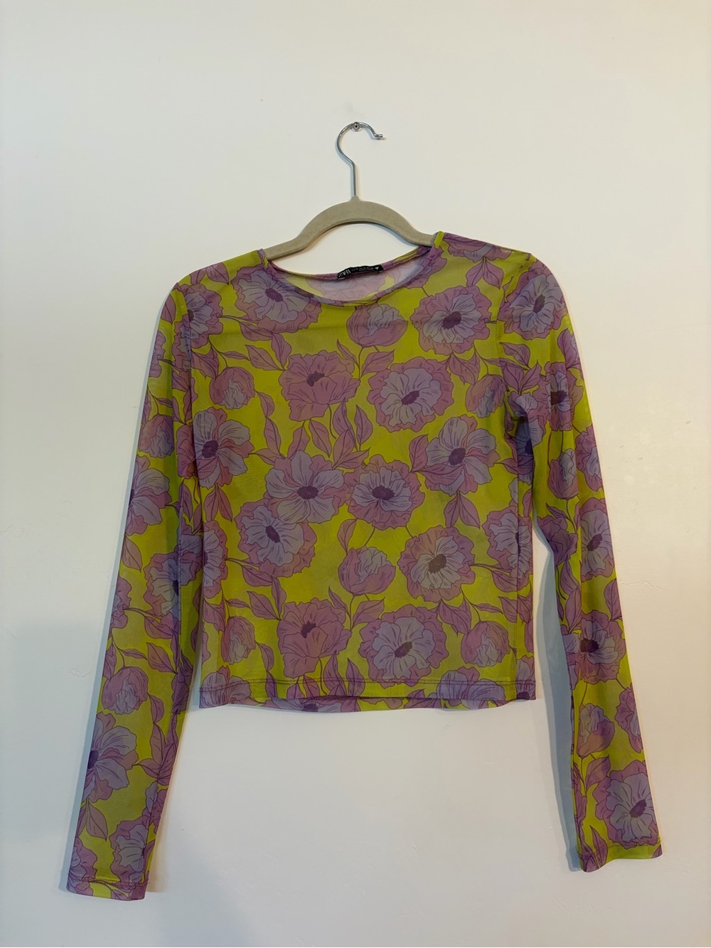 Floral Long-Sleeve Mesh Top in Lime & Lavender Zara Women’s Medium
